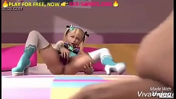 Honoka transando marie rose masturbando