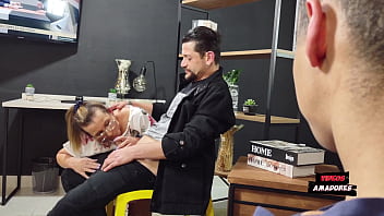 A vovo teve que pagar o aluguel com sexo