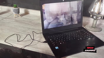 A vovo teve que pagar o aluguel com sexo A vovo teve que pagar o aluguel com sexo