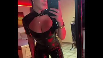 Worship your dominatrix