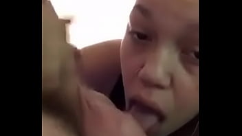 Baddie sucks ok lil dick