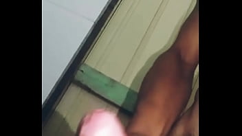 Meu Amigo Gozando Muito thumbnail