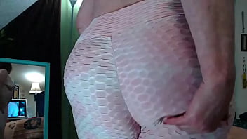 Dawnskye1962 update #26 928 custom for jerry modeling leggings then sitting on his face may 12 2025