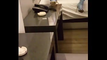 Mi amiga en el hotel