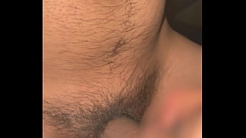 Recepcionista del gym se traga toda mi verga hasta el fondo