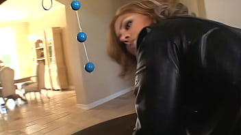 She takes johnny's big cock up her butt like a champ