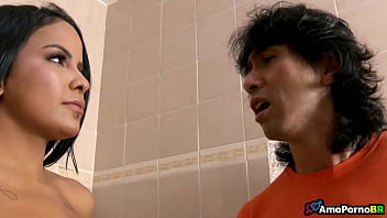 Meia irmã pediu pra não falar pra ninguém