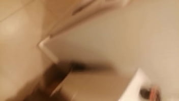 Enseñando verga gruesa