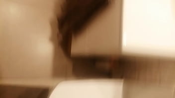 Enseñando verga gruesa