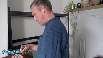 Cheating house wife wants to play with the handy mans big tool