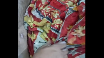 Deshi bhabi enjoy creampie fucking & squirting with cucumber