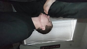 Jerking off while secretly and sucking lol toes