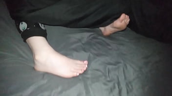 Jerking Off While Secretly And Sucking Lol Toes thumbnail