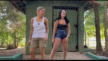 Que delicia boyceta e morena bunduda no meio do mato peladinhas tesao