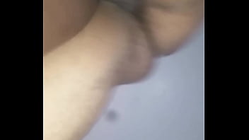 Dark skin 6' bitch that cab take dick