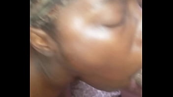 Dark skin 6' bitch that cab take dick