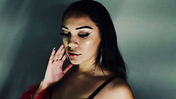 Ladiablax sexy latina horny ready to fuck young slut