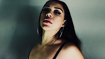 Ladiablax sexy latina horny ready to fuck young slut