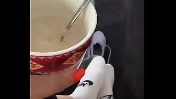 I wish you a nice start into the week today in white nike socks ; vip on of #feet #feetworld #fetisch #nike #n