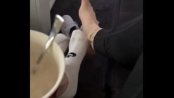 I wish you a nice start into the week today in white nike socks ; vip on of #feet #feetworld #fetisch #nike #n