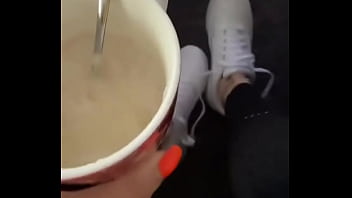 I wish you a nice start into the week today in white nike socks ; vip on of #feet #feetworld #fetisch #nike #n