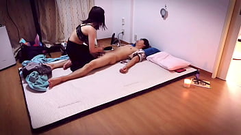 My Girlfriend Uses Lotion To Give Me A Handjob In The Morning Mass Ejaculation With Handjob thumbnail