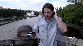 City guide fucks tourist