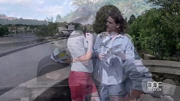 City guide fucks tourist