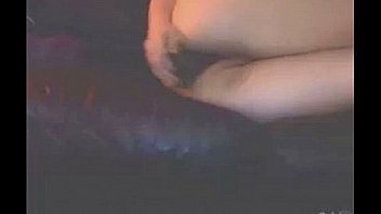 Exhibitionist cam tattooo chick dildo squart