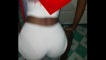 Amiga puta bailando delicioso