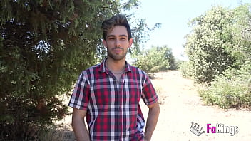 Nasty picnic for sofia santan fuck in the woods