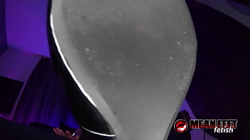 Busty dominatrix cassandra cain wants you to suck her toes