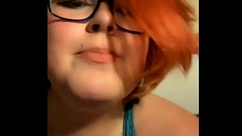 Mature lady with big boobs behaves weird on call