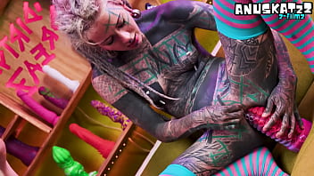 Alt girls big toys loves fucking their holes