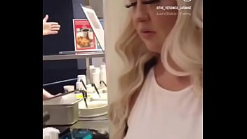 More yummy adventures from boston who's ready to see the adventures vegas is bringing me blush erotica#plussizetrav