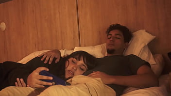 Mi Mejor Amiga Me Invita A Ver Una Pelicula A Su Casa Mientras Sus Padres No Estan Y No Creeras Lo Que Paso Despues thumbnail