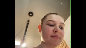 Training and masturbate in the gym