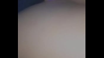 Caliente tocandose con ropa interior