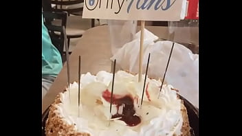 E eu aqui morrendo de vergonha kk