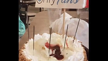 E eu aqui morrendo de vergonha kk