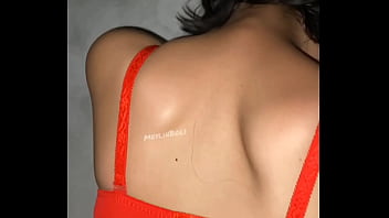 Mi vecina pierde apuesta y se coloca uniforme escolar japonés hermosa aprovechamos que su novio edta trabajando para follar video casero real