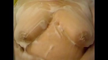 Extrem Fat Ssbbw Slut Showering thumbnail