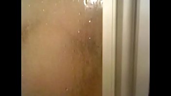 Extrem fat ssbbw slut showering