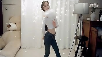 小耳朵《半壶纱》古典扇子舞