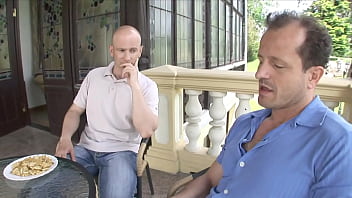 Simone style is a naughty spanish maid sqf