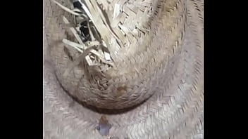 Chapéu Do Cowboy Cheio De Leite thumbnail