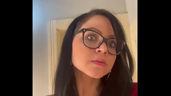 Selfie video masturbates in miniskirt and stockings