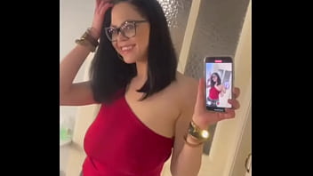 Selfie video masturbates in miniskirt and stockings