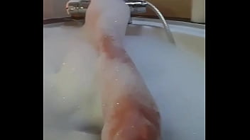 Je vous retrouve tout les soirs après 22h00 sur camcokine du lundi au jeudi