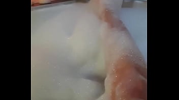 Je vous retrouve tout les soirs après 22h00 sur camcokine du lundi au jeudi